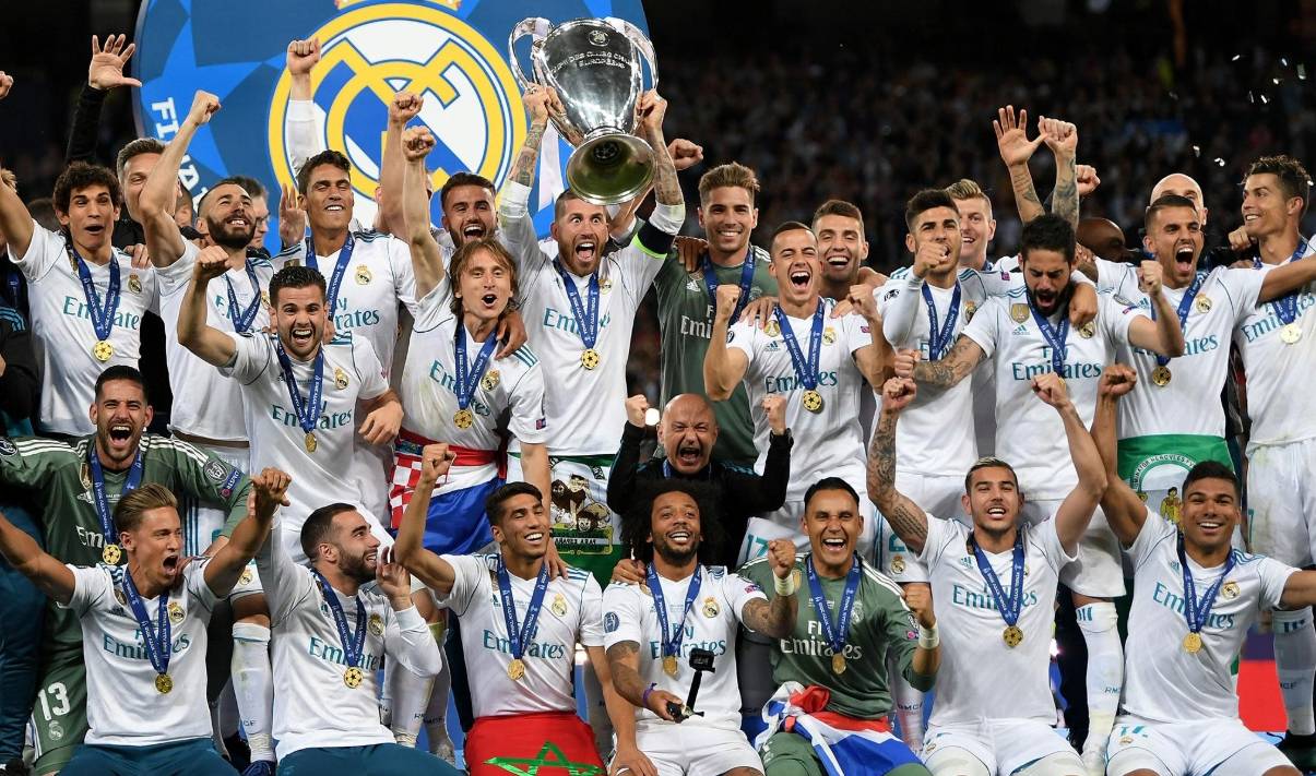 澳大利亚队凭韧性晋级（澳大利亚队顽强挺进下一轮）