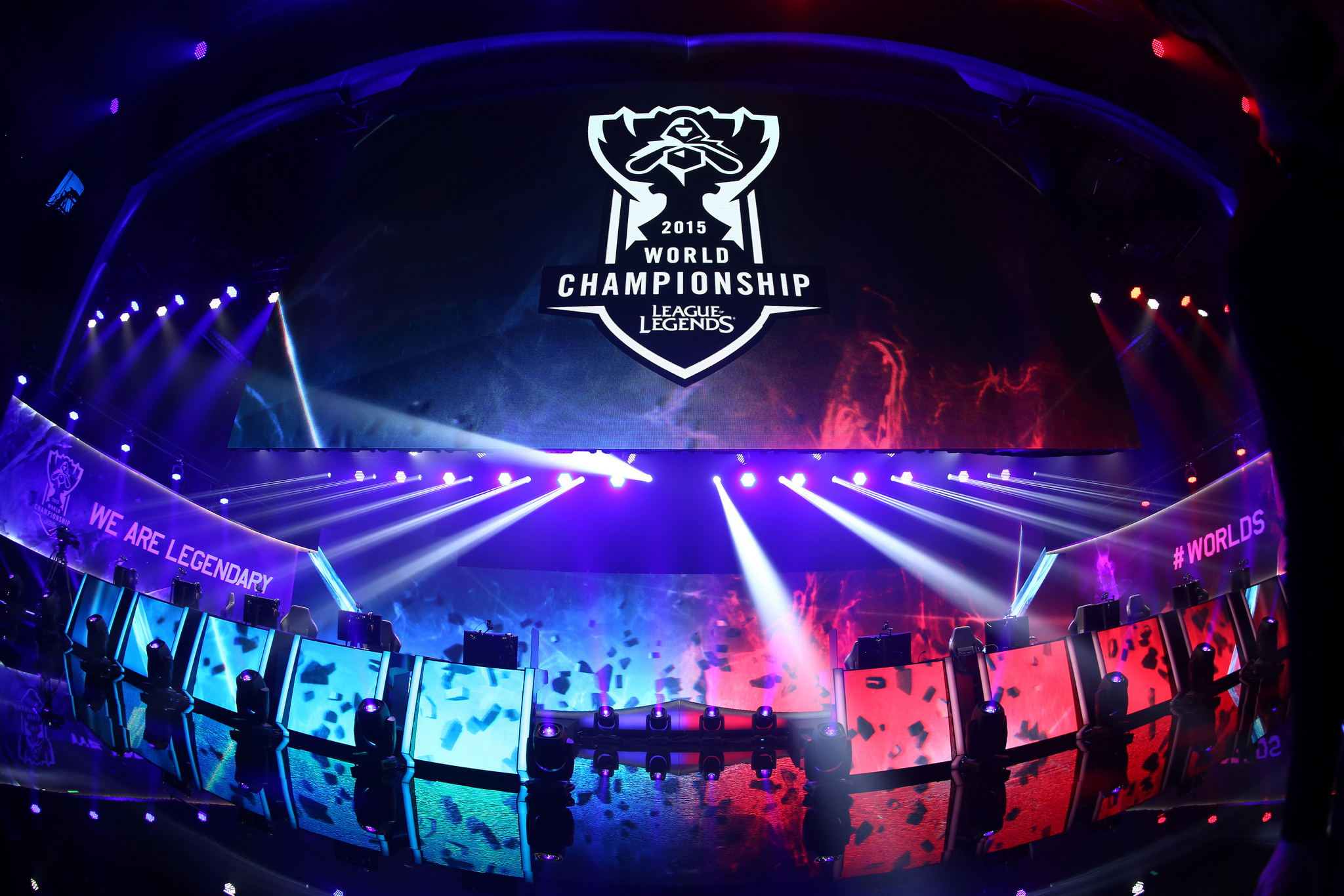 LPL赛事官网更新BLG大名单：前RNG打野Wei赫然在列！