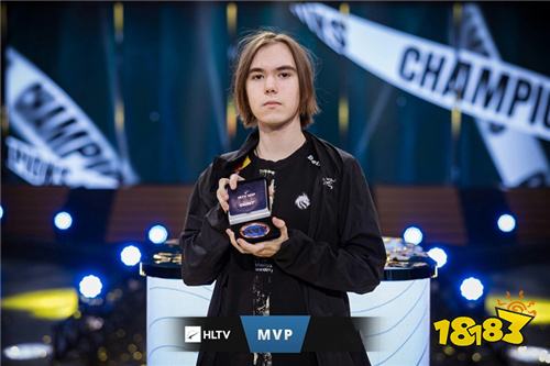 Yowamu加入 NOEZ FOXX 在VCJ 2025 Split 1之前